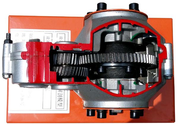DYQC-62纯电动车减速器解剖模型